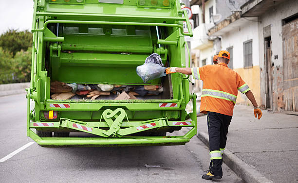 Best Garage Cleanout  in Princevle, IL